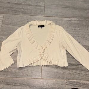 Jones New York Cream Ruffled Blouse